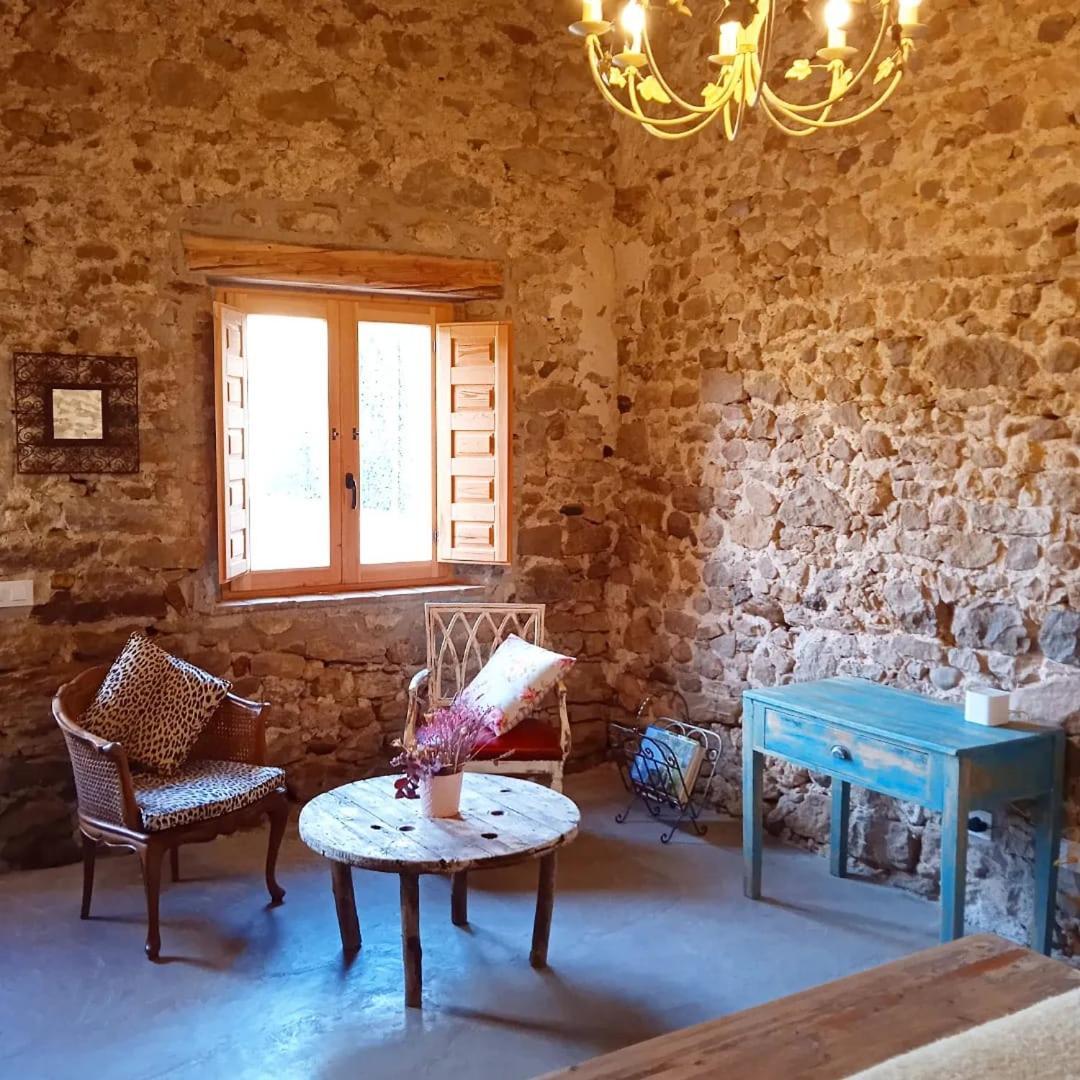 L'Espigol "Antiga Era" Konuk evi Sant Jordi Desvalls Dış mekan fotoğraf